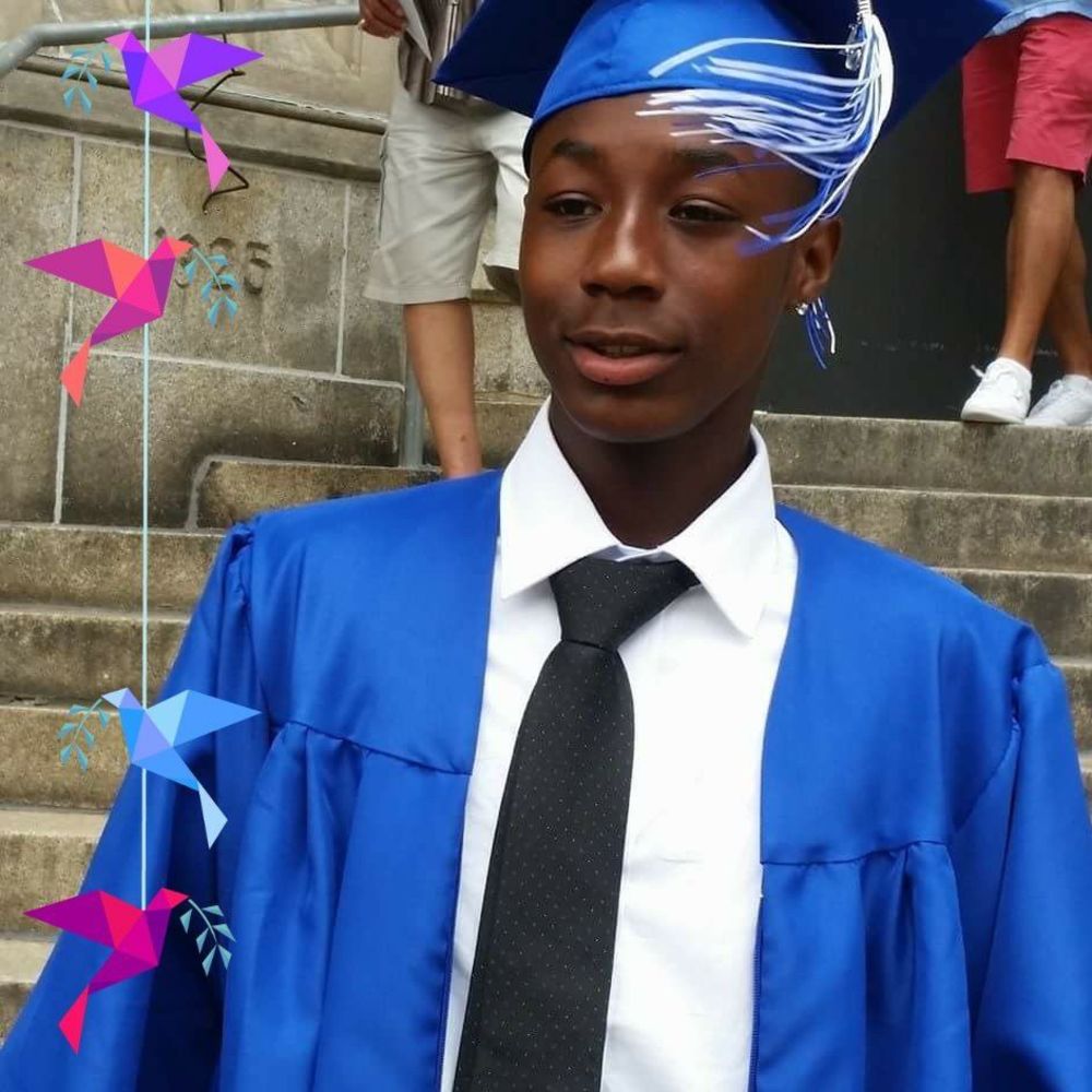 Meet your Posher, Angela